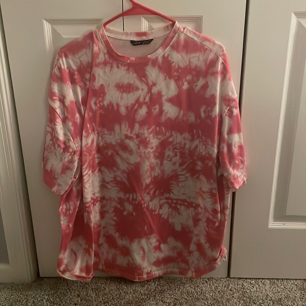 SHEIN Oversized Tee